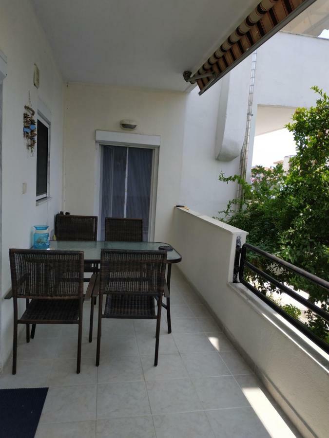 Epavlis Apartment Nea Peramos  Exterior photo